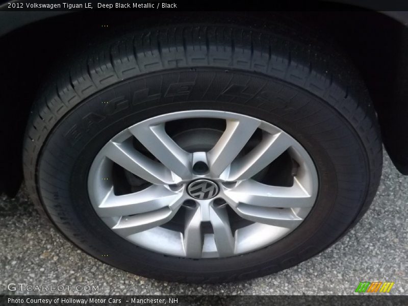 Deep Black Metallic / Black 2012 Volkswagen Tiguan LE