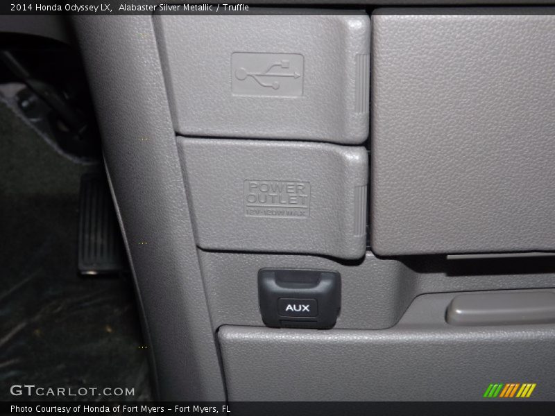 Alabaster Silver Metallic / Truffle 2014 Honda Odyssey LX