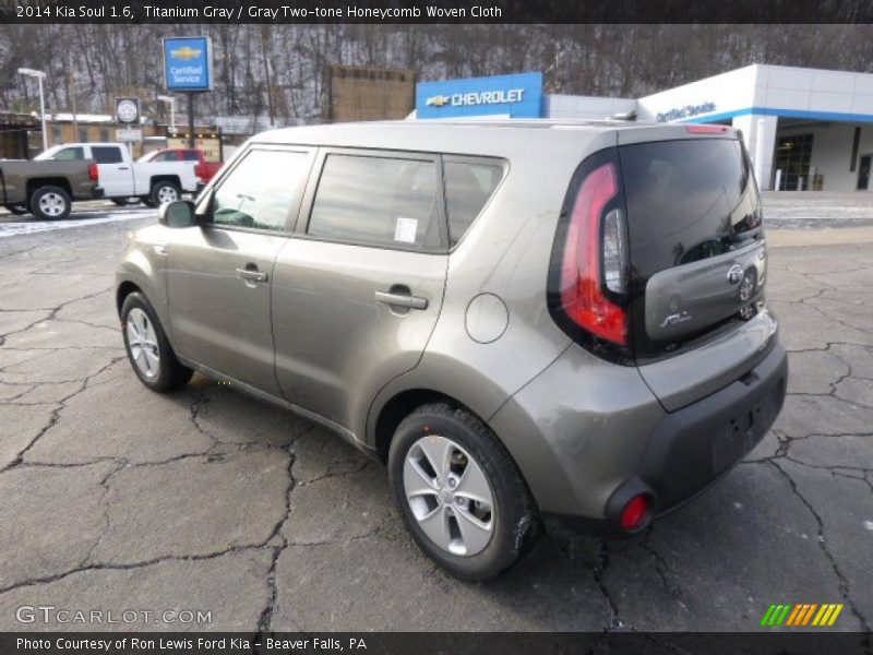 Titanium Gray / Gray Two-tone Honeycomb Woven Cloth 2014 Kia Soul 1.6