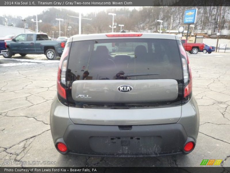 Titanium Gray / Gray Two-tone Honeycomb Woven Cloth 2014 Kia Soul 1.6