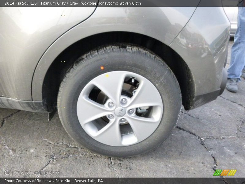 Titanium Gray / Gray Two-tone Honeycomb Woven Cloth 2014 Kia Soul 1.6