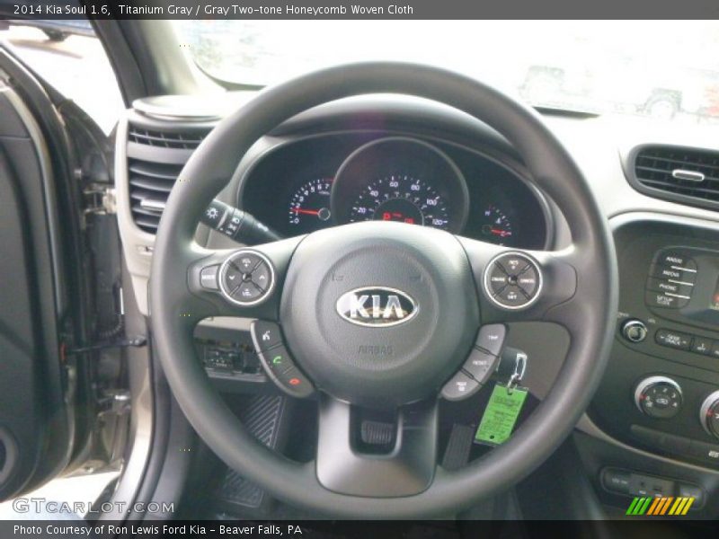 Titanium Gray / Gray Two-tone Honeycomb Woven Cloth 2014 Kia Soul 1.6
