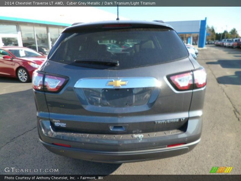 Cyber Grey Metallic / Dark Titanium/Light Titanium 2014 Chevrolet Traverse LT AWD