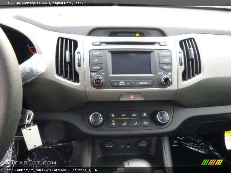 Signal Red / Black 2014 Kia Sportage LX AWD