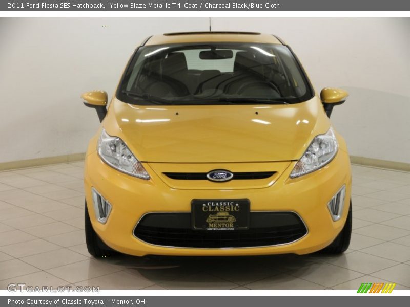 Yellow Blaze Metallic Tri-Coat / Charcoal Black/Blue Cloth 2011 Ford Fiesta SES Hatchback