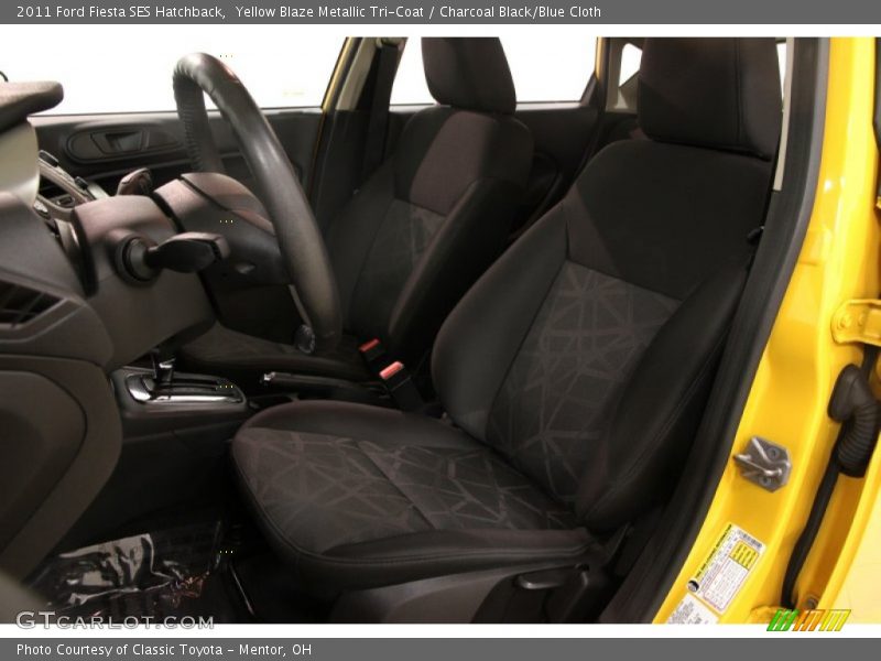 Yellow Blaze Metallic Tri-Coat / Charcoal Black/Blue Cloth 2011 Ford Fiesta SES Hatchback