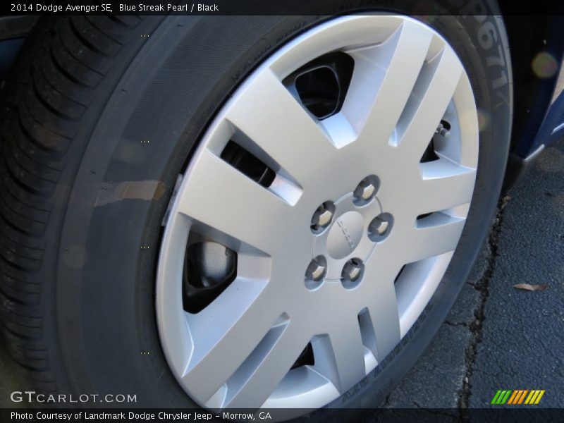 Blue Streak Pearl / Black 2014 Dodge Avenger SE