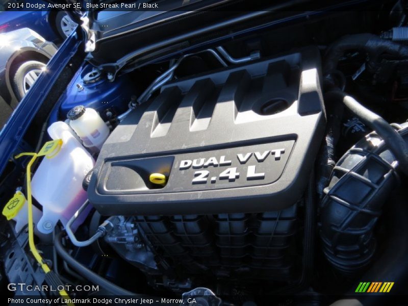Blue Streak Pearl / Black 2014 Dodge Avenger SE