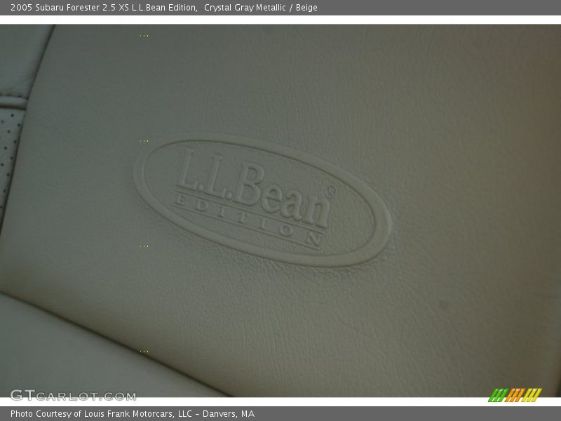 Crystal Gray Metallic / Beige 2005 Subaru Forester 2.5 XS L.L.Bean Edition