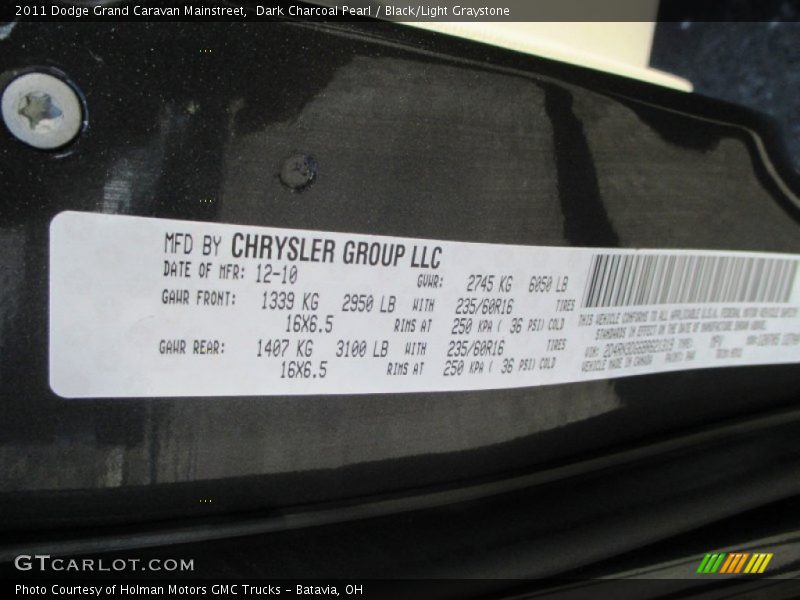 Dark Charcoal Pearl / Black/Light Graystone 2011 Dodge Grand Caravan Mainstreet