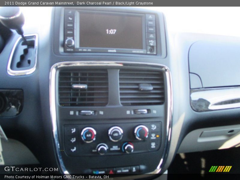 Dark Charcoal Pearl / Black/Light Graystone 2011 Dodge Grand Caravan Mainstreet