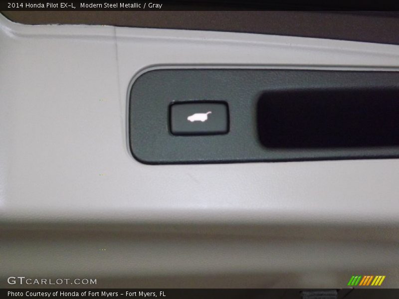 Modern Steel Metallic / Gray 2014 Honda Pilot EX-L