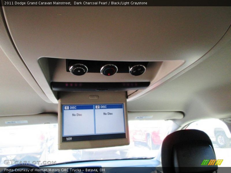 Dark Charcoal Pearl / Black/Light Graystone 2011 Dodge Grand Caravan Mainstreet