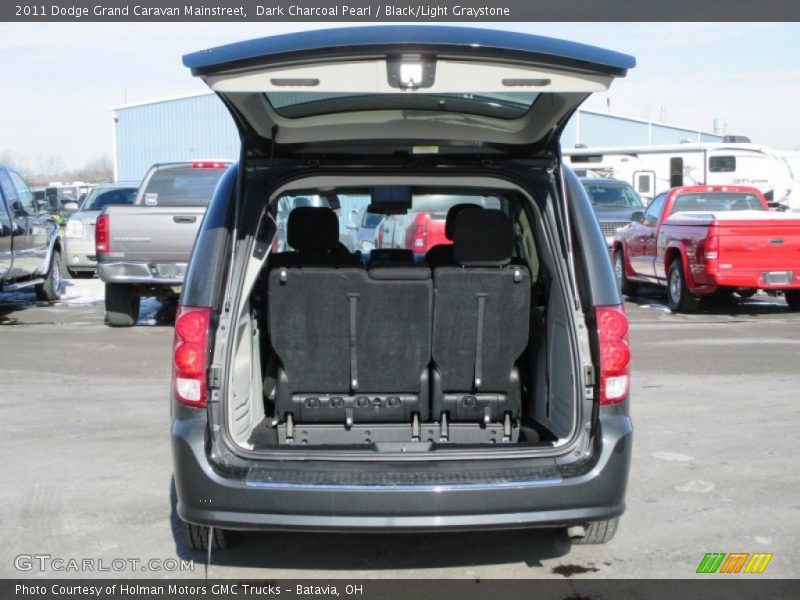 Dark Charcoal Pearl / Black/Light Graystone 2011 Dodge Grand Caravan Mainstreet