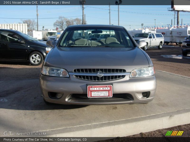 Sandrift Beige / Blond 2001 Nissan Altima GXE
