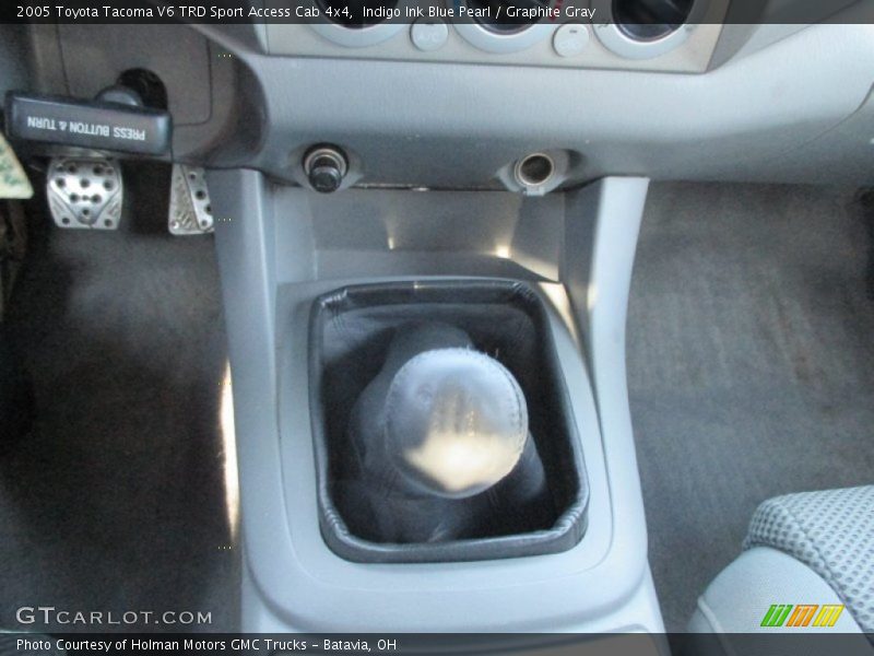 Indigo Ink Blue Pearl / Graphite Gray 2005 Toyota Tacoma V6 TRD Sport Access Cab 4x4