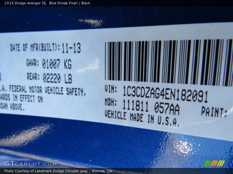 Blue Streak Pearl / Black 2014 Dodge Avenger SE