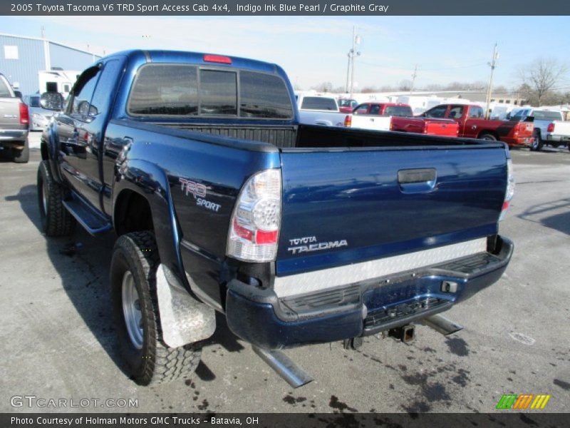 Indigo Ink Blue Pearl / Graphite Gray 2005 Toyota Tacoma V6 TRD Sport Access Cab 4x4