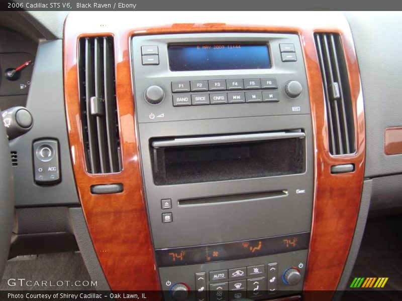 Black Raven / Ebony 2006 Cadillac STS V6