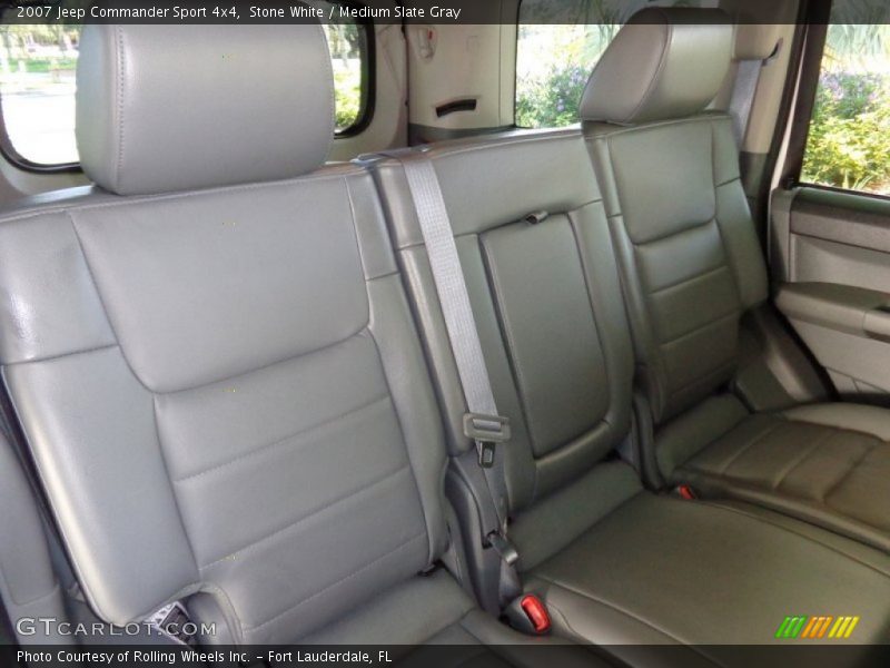 Stone White / Medium Slate Gray 2007 Jeep Commander Sport 4x4