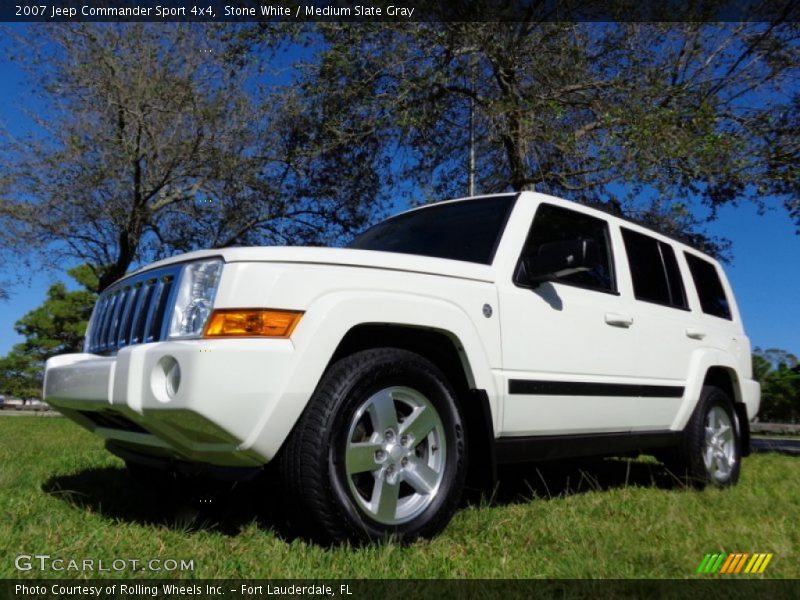  2007 Commander Sport 4x4 Stone White