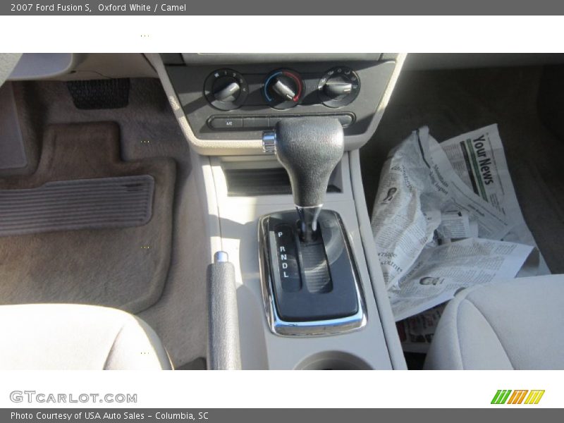 Oxford White / Camel 2007 Ford Fusion S
