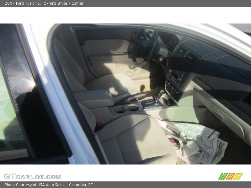 Oxford White / Camel 2007 Ford Fusion S