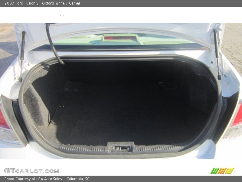 Oxford White / Camel 2007 Ford Fusion S