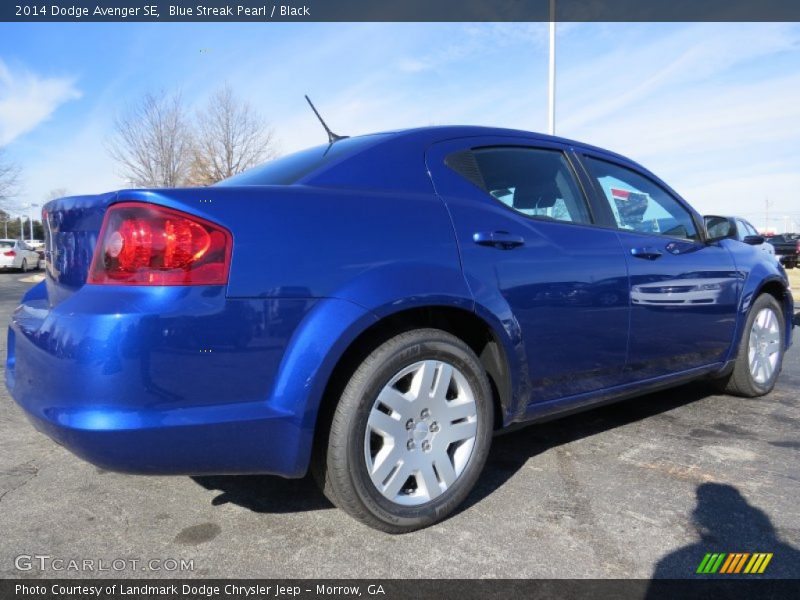 Blue Streak Pearl / Black 2014 Dodge Avenger SE