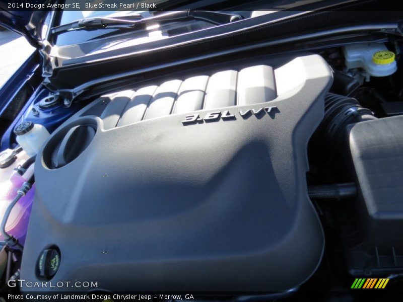 Blue Streak Pearl / Black 2014 Dodge Avenger SE