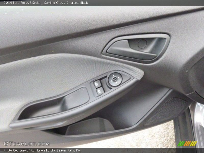 Sterling Gray / Charcoal Black 2014 Ford Focus S Sedan