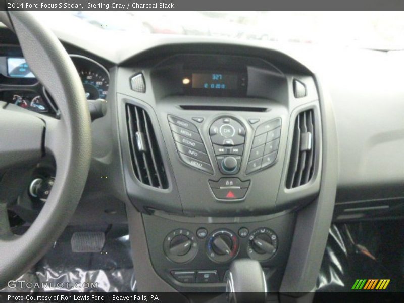 Sterling Gray / Charcoal Black 2014 Ford Focus S Sedan
