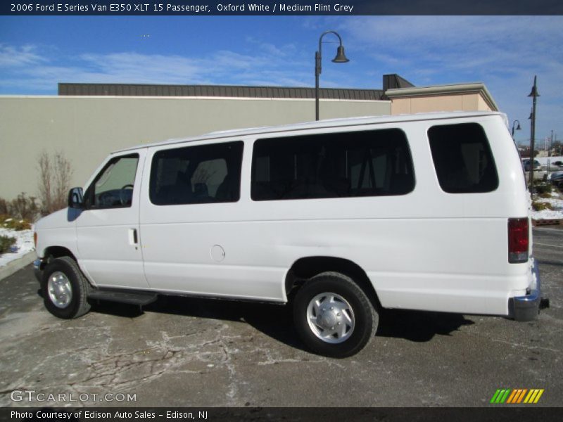 Oxford White / Medium Flint Grey 2006 Ford E Series Van E350 XLT 15 Passenger