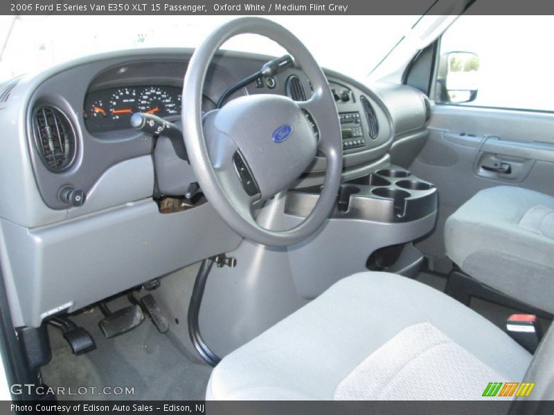 Oxford White / Medium Flint Grey 2006 Ford E Series Van E350 XLT 15 Passenger