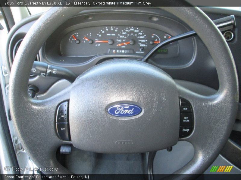 Oxford White / Medium Flint Grey 2006 Ford E Series Van E350 XLT 15 Passenger