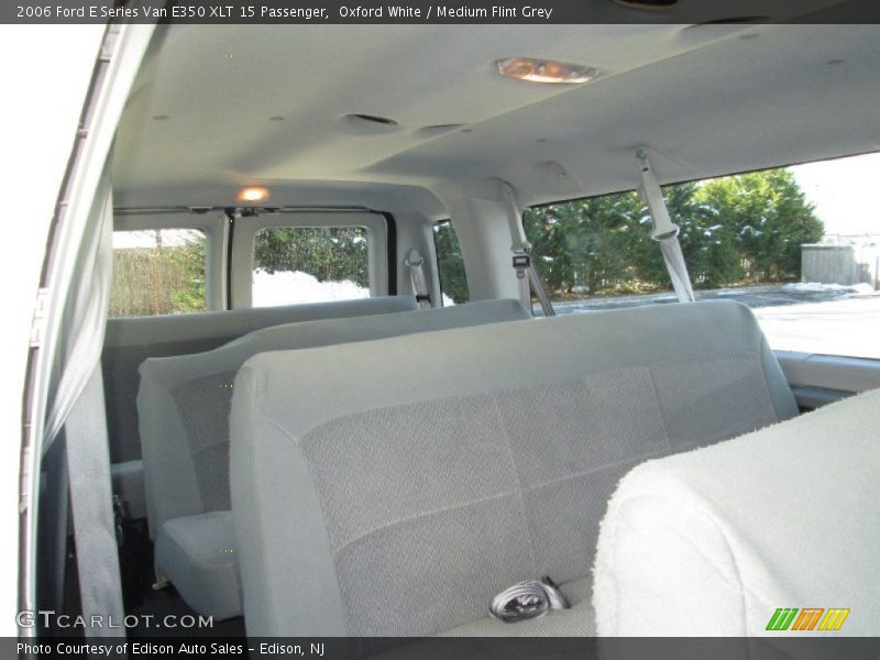 Oxford White / Medium Flint Grey 2006 Ford E Series Van E350 XLT 15 Passenger