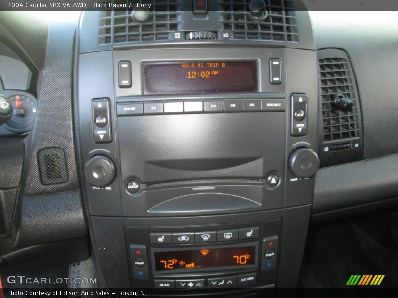 Controls of 2004 SRX V6 AWD