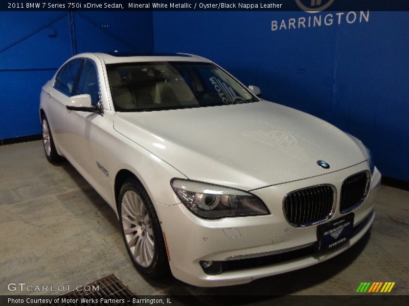 Mineral White Metallic / Oyster/Black Nappa Leather 2011 BMW 7 Series 750i xDrive Sedan