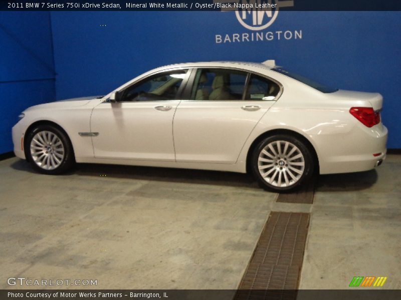 Mineral White Metallic / Oyster/Black Nappa Leather 2011 BMW 7 Series 750i xDrive Sedan