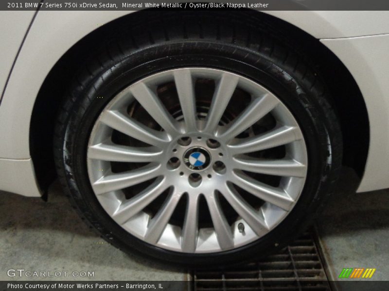 Mineral White Metallic / Oyster/Black Nappa Leather 2011 BMW 7 Series 750i xDrive Sedan