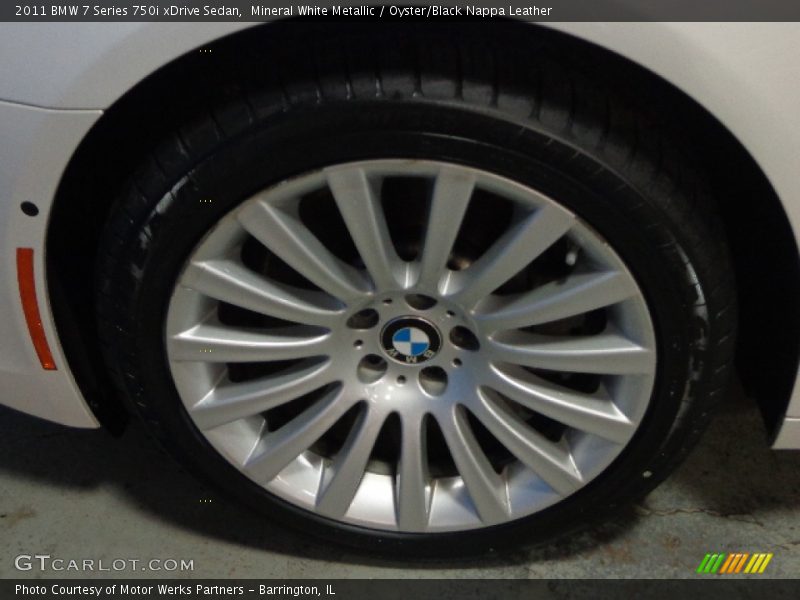 Mineral White Metallic / Oyster/Black Nappa Leather 2011 BMW 7 Series 750i xDrive Sedan