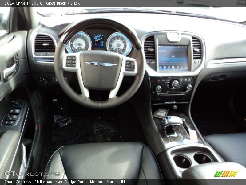 Gloss Black / Black 2014 Chrysler 300 C