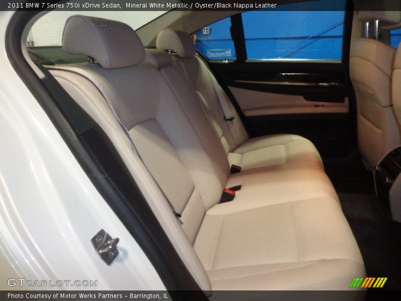 Mineral White Metallic / Oyster/Black Nappa Leather 2011 BMW 7 Series 750i xDrive Sedan