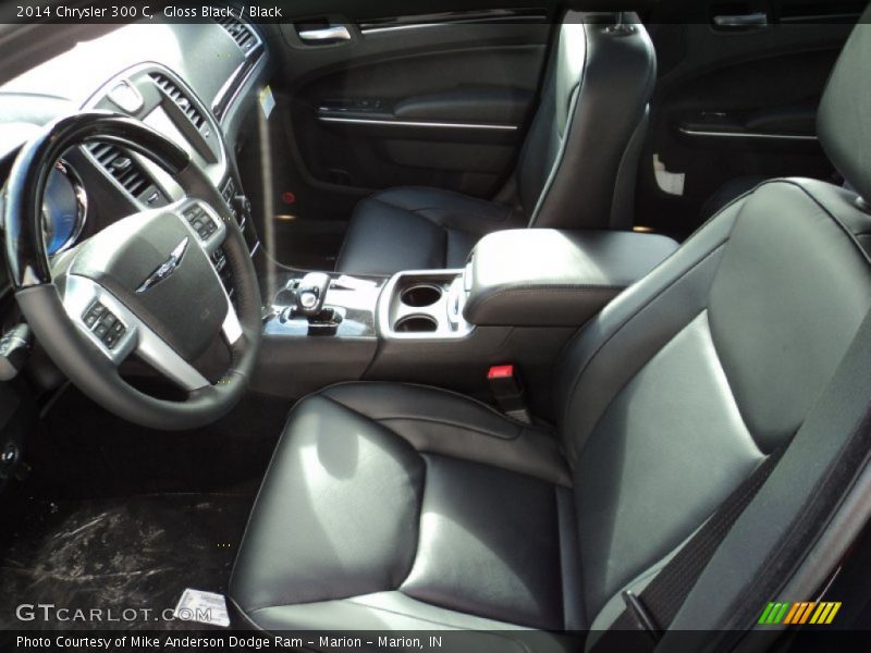 Gloss Black / Black 2014 Chrysler 300 C