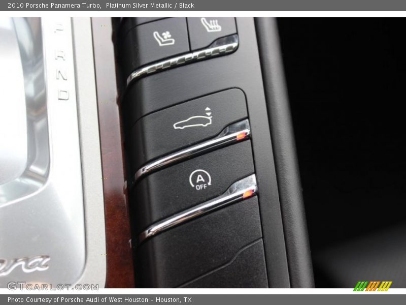 Platinum Silver Metallic / Black 2010 Porsche Panamera Turbo