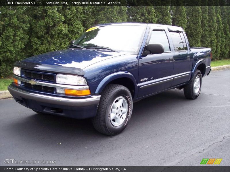 Indigo Blue Metallic / Graphite 2001 Chevrolet S10 LS Crew Cab 4x4