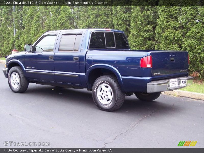 Indigo Blue Metallic / Graphite 2001 Chevrolet S10 LS Crew Cab 4x4