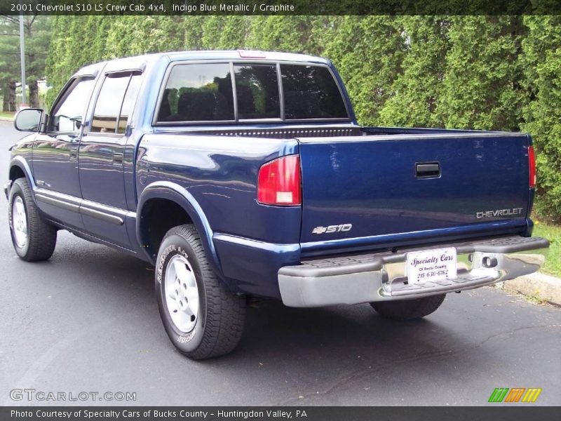 Indigo Blue Metallic / Graphite 2001 Chevrolet S10 LS Crew Cab 4x4