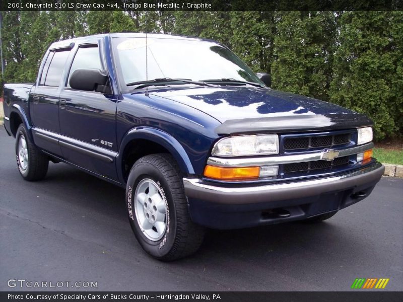 Indigo Blue Metallic / Graphite 2001 Chevrolet S10 LS Crew Cab 4x4