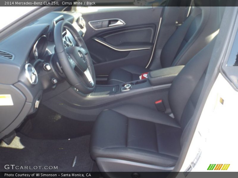 Cirrus White / Black 2014 Mercedes-Benz CLA 250
